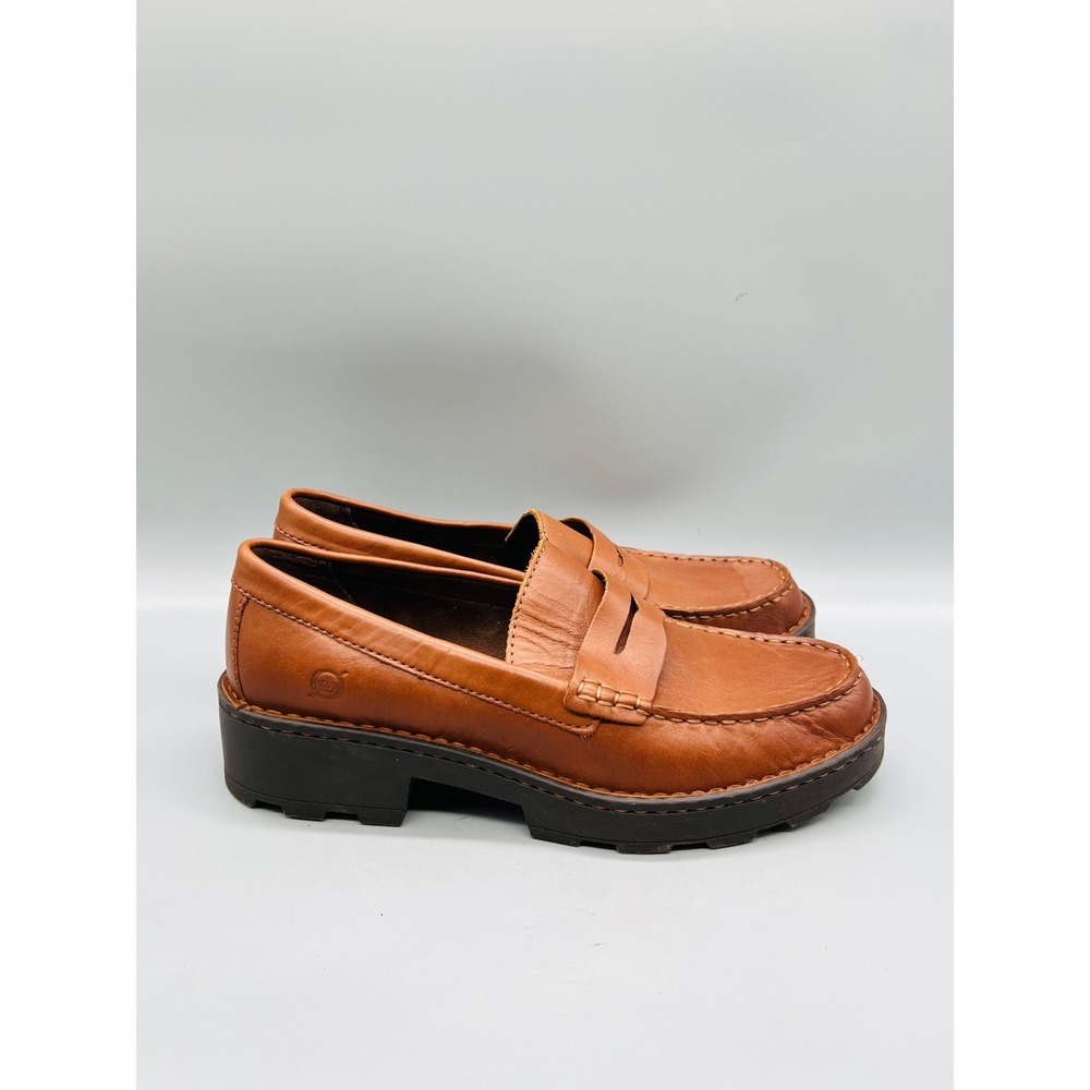 Born Shoes Women 8.5 Brown Leather Slip On Penny Loafers Lug Sole Comfort Casual